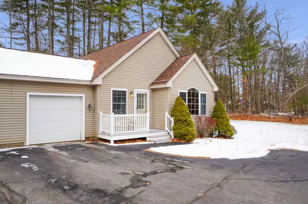 Windham, ME 04062,8 Port DR #8