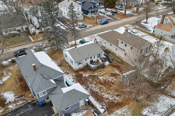 South Portland, ME 04106,42 Cumberland RD