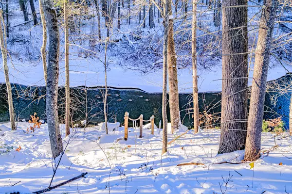 Raymond, ME 04071,32 Webbs Mills RD