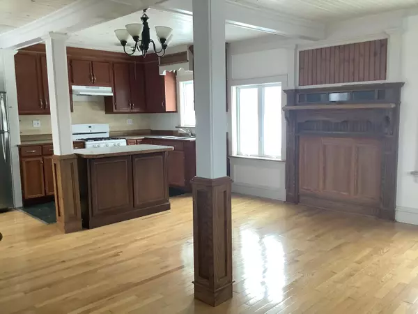 Fort Kent, ME 04743,16 Forest AVE