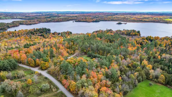 Saint Albans, ME 04971,16-01 Oldham RD