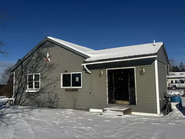 Ashland, ME 04732,90 Bridgham ST