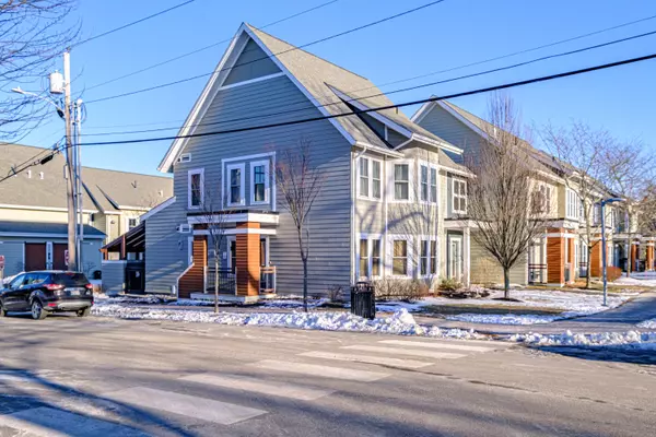 Portland, ME 04101,42 Moody ST #1