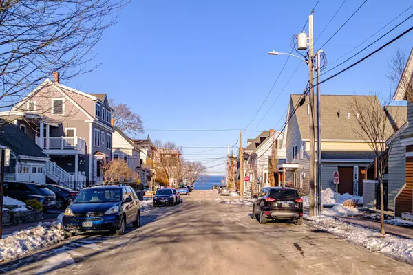 Portland, ME 04101,42 Moody ST #1