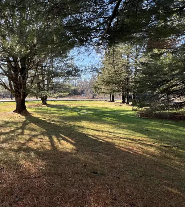 Hermon, ME 04401,2191 Union ST