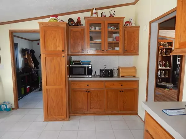 Leeds, ME 04263,10 Mountain View RD