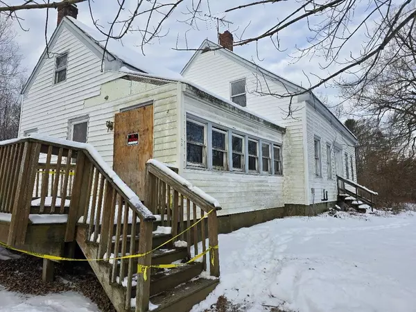 Stockton Springs, ME 04981,86 Muskrat Farm RD