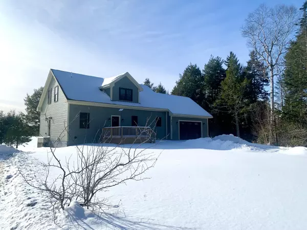 Cooper, ME 04657,304 Camp RD