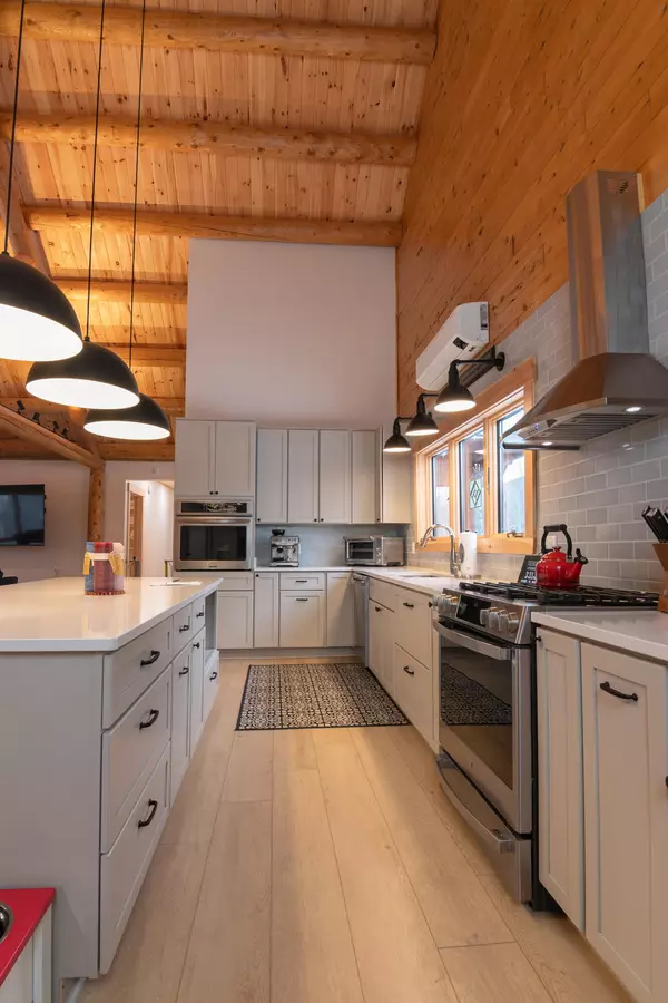 Kingfield, ME 04947,12 Hillside DR