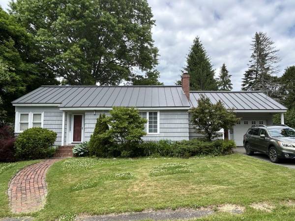 51 Johnson HTS, Waterville, ME 04901