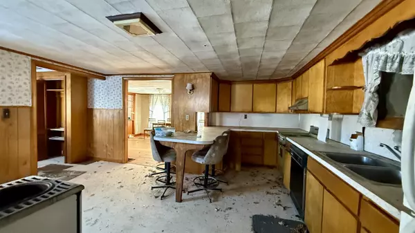 Pembroke, ME 04666,16 Dairy LN