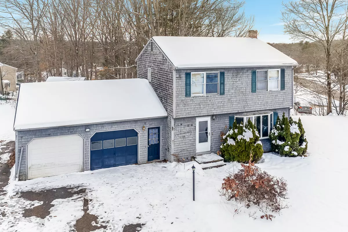 South Berwick, ME 03908,24 Chestnut DR