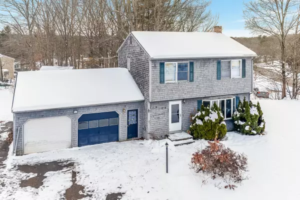 24 Chestnut DR, South Berwick, ME 03908