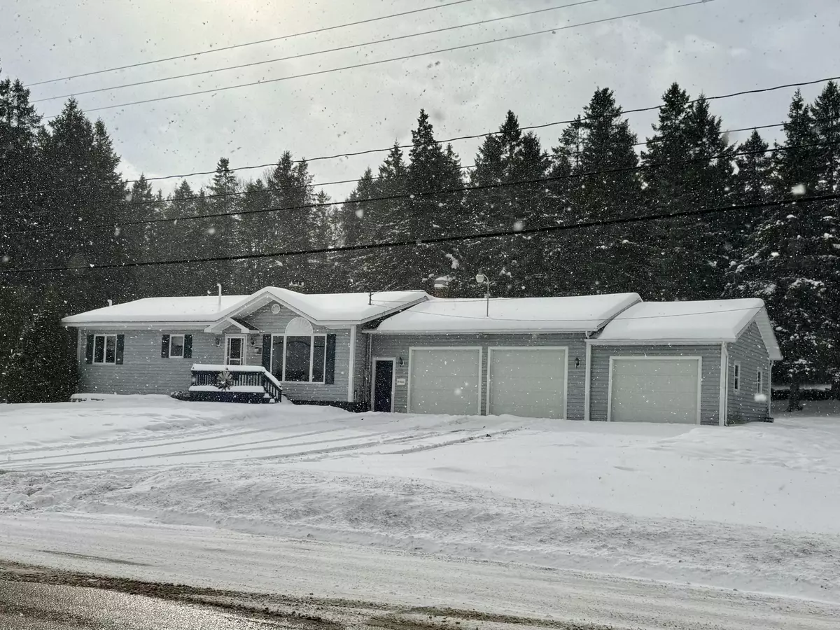 Saint Agatha, ME 04772,118 Hillside RD