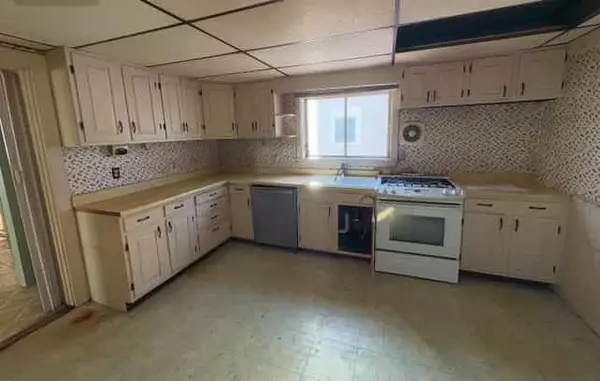 Bangor, ME 04401,66 3rd ST