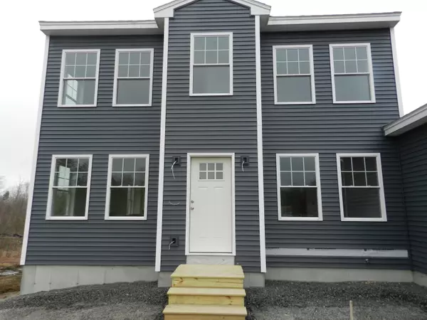 Westbrook, ME 04092,717 Duck Pond RD