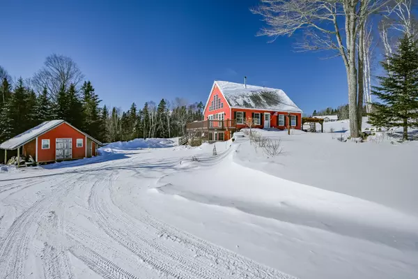 Rangeley, ME 04970,12 Johnson LN