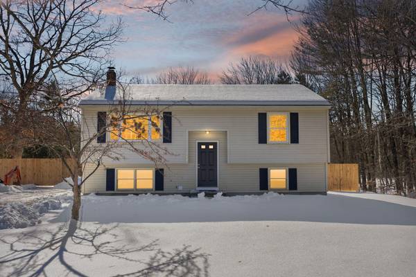 1482 Goodwins Mill RD, Waterboro, ME 04087