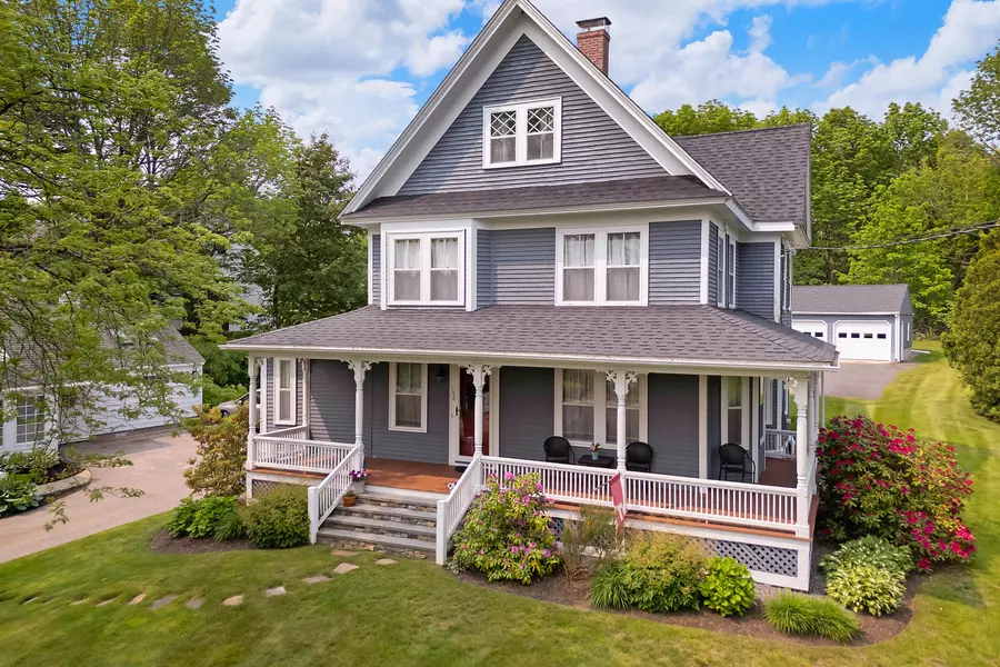156 York ST, York, ME 03909