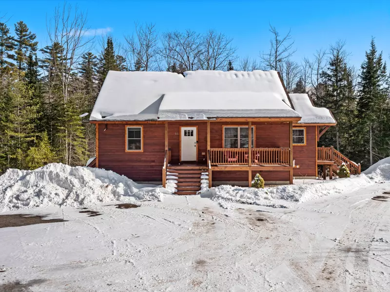 66 Grover Hill RD, Bethel, ME 04217