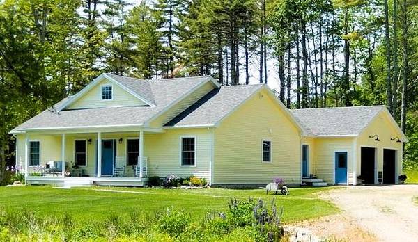 49 Fort Point Cove RD, Stockton Springs, ME 04981