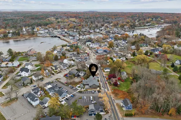 Kennebunk, ME 04043,27 Western AVE #2,3,4