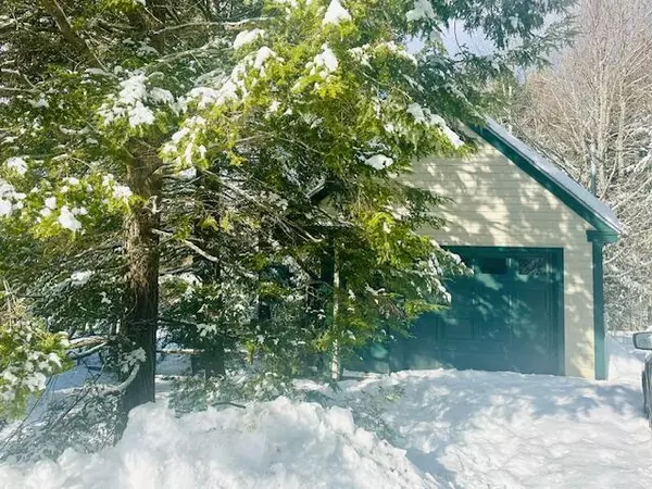 Hope, ME 04847,42 Jackson RD