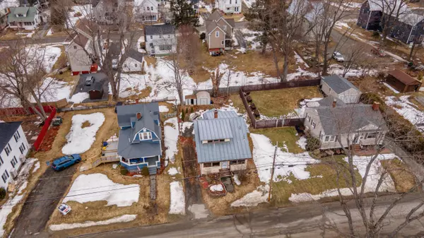 Waterville, ME 04901,25 Pleasantdale AVE