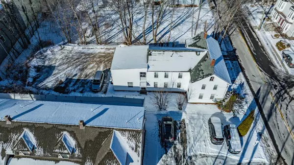 Saco, ME 04072,42 Storer ST