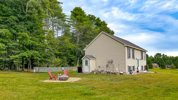Naples, ME 04055,391 Lambs Mill RD