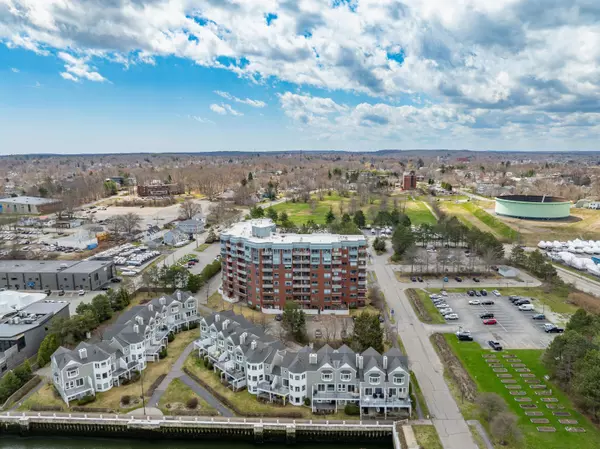 148 Breakwater DR #409, South Portland, ME 04106