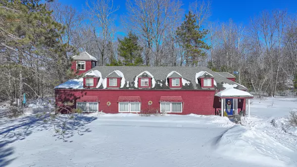 Brownfield, ME 04010,810 Pequawket TRL