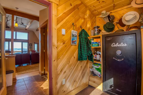 Sandy River Plt, ME 04970,1 Green Drake LN #1055