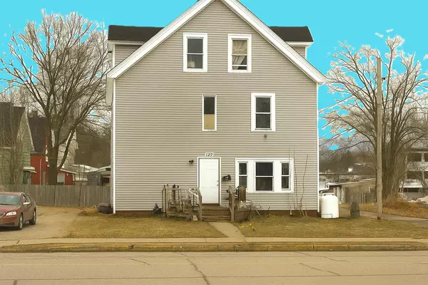 133 Rumford AVE, Rumford, ME 04276