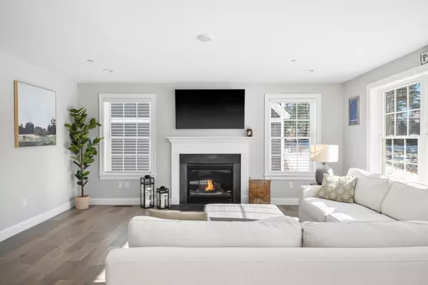 Portland, ME 04102,62 Black Sparrow DR