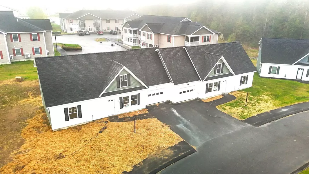 13 Rock Pond RD #13, Sanford, ME 04073