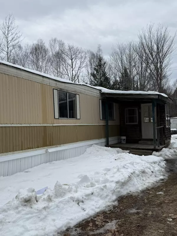 Oakland, ME 04963,527 Webb RD #13