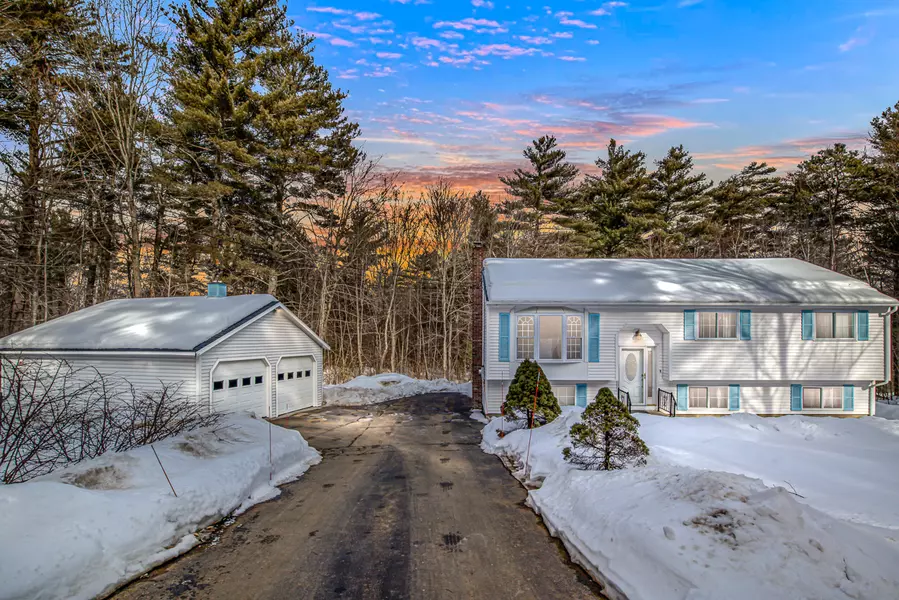 20 Conifer DR, Lebanon, ME 04027