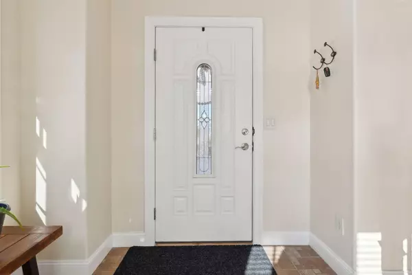 Lewiston, ME 04240,19 Amos CT