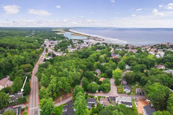 Ogunquit, ME 03907,89 Main ST