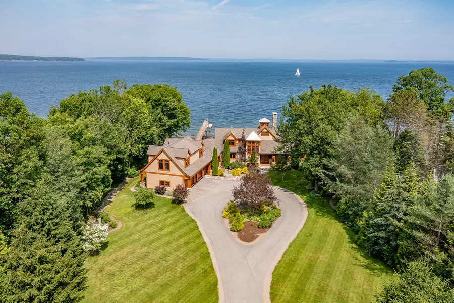 27 Jasmine WAY, Belfast, ME 04915
