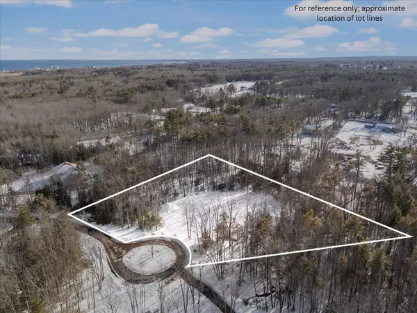 Old Orchard Beach, ME 04064,2 Linda's WAY