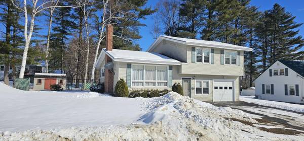 63 Violette AVE, Waterville, ME 04901