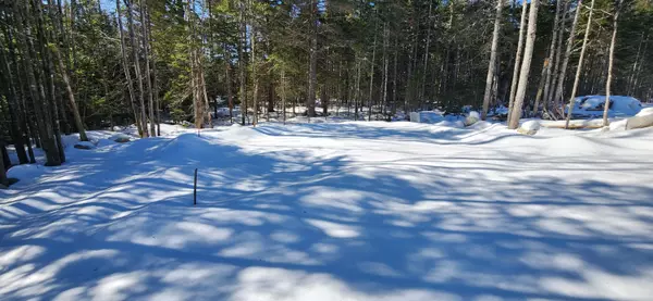 Ellsworth, ME 04605,340 Gary Moore RD