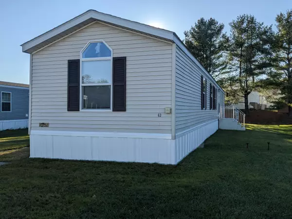 Lewiston, ME 04240,63 Autumn LN