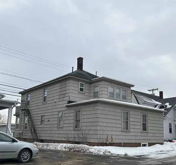 Lewiston, ME 04240,522 Sabattus ST