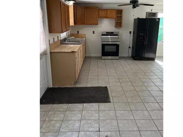 Vassalboro, ME 04989,25 Matthews AVE