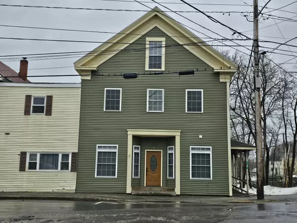 Mechanic Falls, ME 04256,1 N Main ST