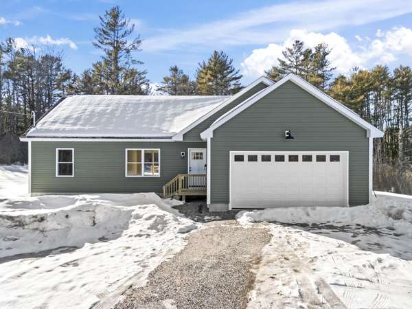 19 Turkey Ridge LN, Freeport, ME 04032