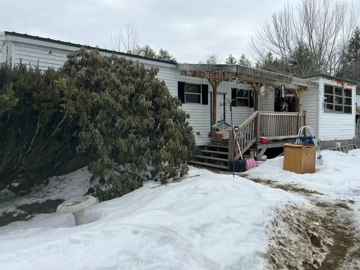 Richmond, ME 04357,25 Lilac LN